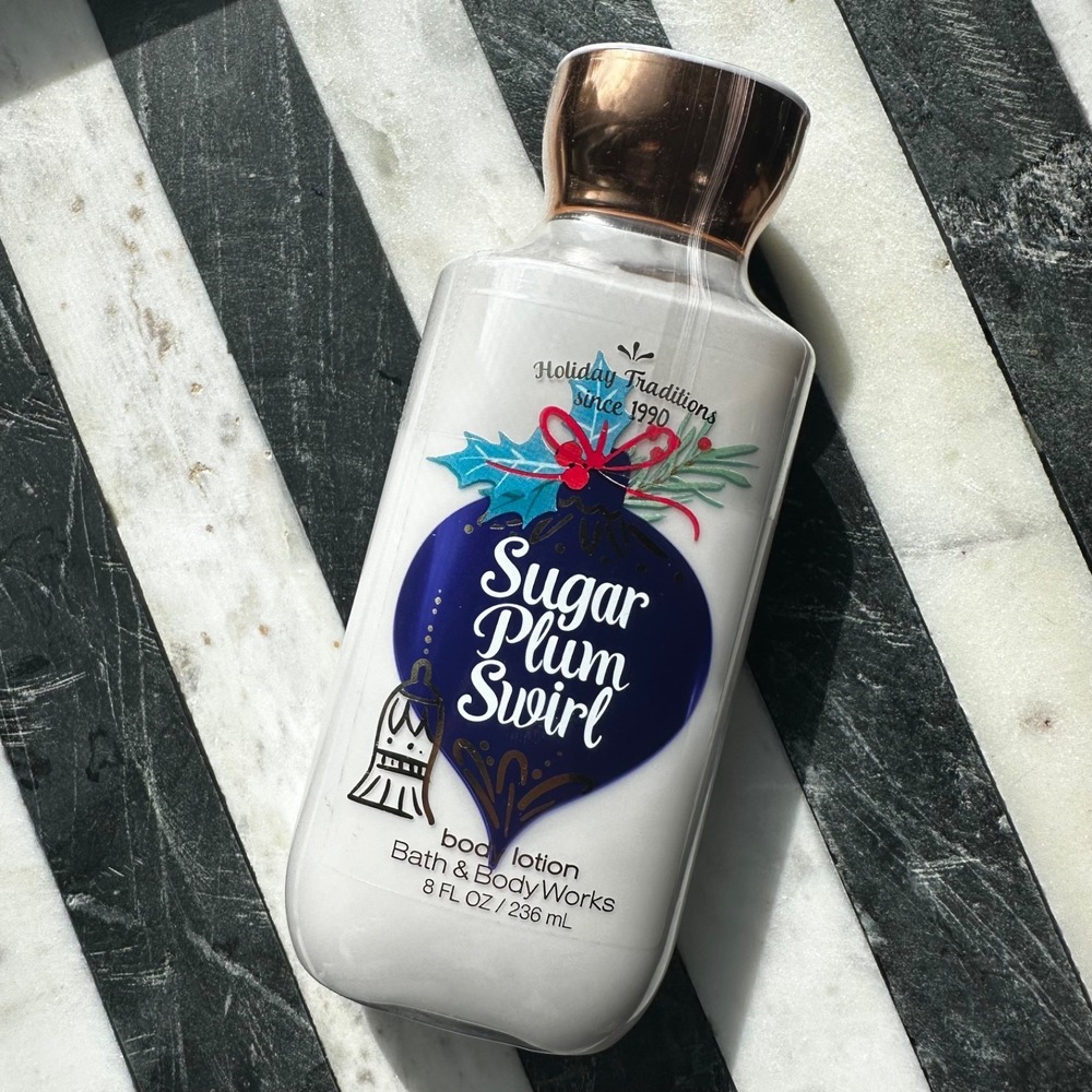Bath & Body Works Sugar Plum Swirl Body Lotion 8 oz Holiday Traditions !!!NEW!!!